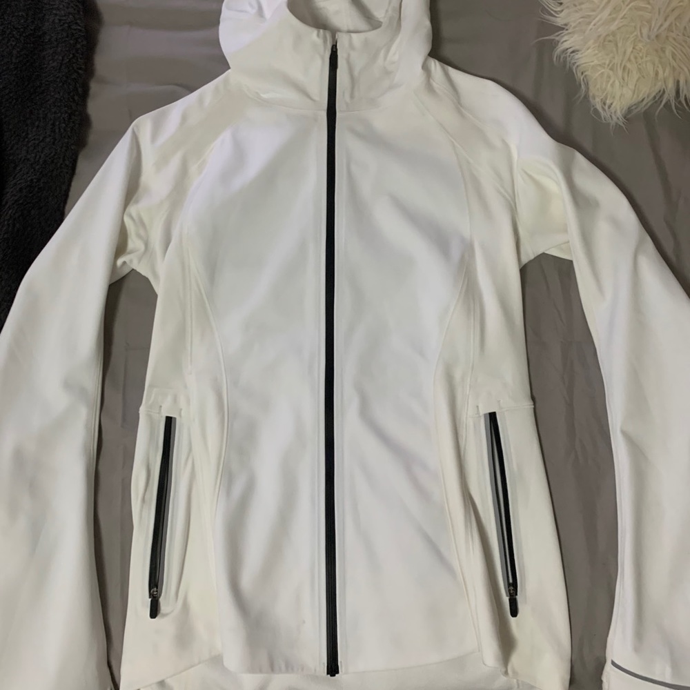 lululemon cross chill jacket